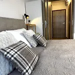 Apartment Smarty Choice Living With Free Parking - Vondrousova *