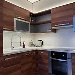 Smarty Choice Living With Free Parking - Vondrousova Apartment Prague