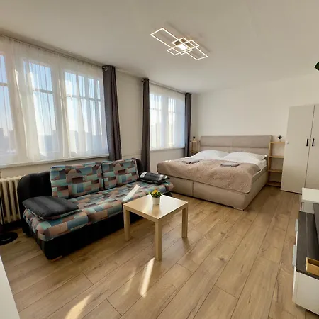 Apartment Smarty Choice Flat With Deluxe Kitchen