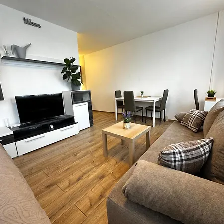 Smarty Choice Flat With Deluxe Kitchen