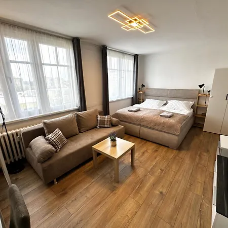דירה Smarty Choice Flat With Deluxe Kitchen *